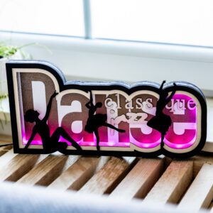 Lampe déco danse “Poppy” | Artisanat bois gravé LED